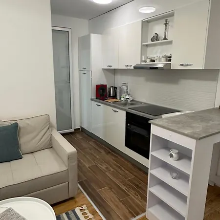 Apartman Royal 021 Novi Sad Exterior foto